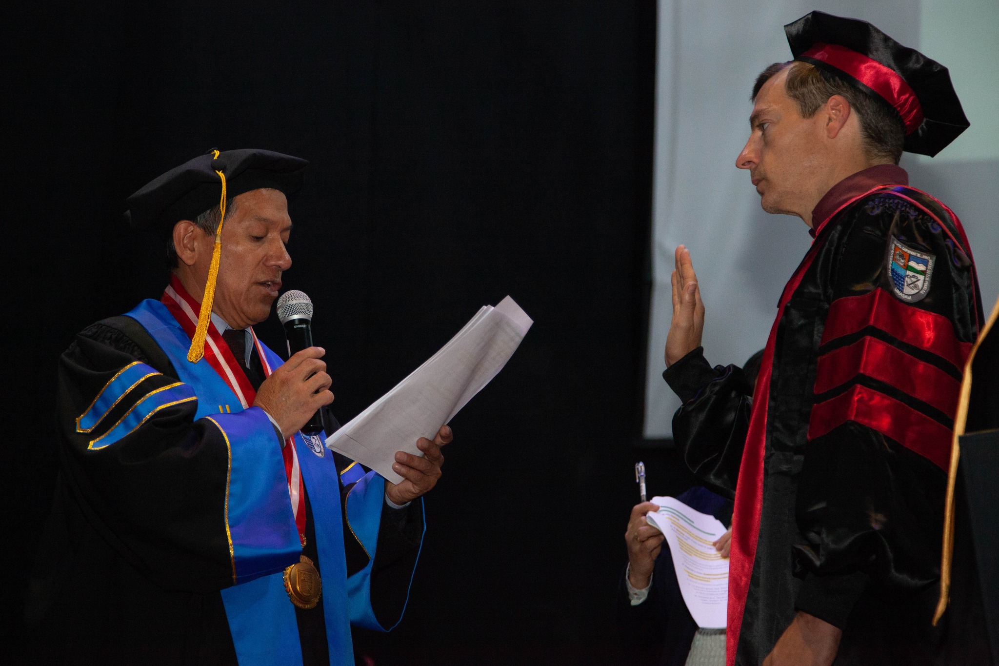 ?▶️ UNASAM OTORGÓ DISTINCIÓN DE DOCTOR HONORIS CAUSA A DESTACADOS PROFESIONALES