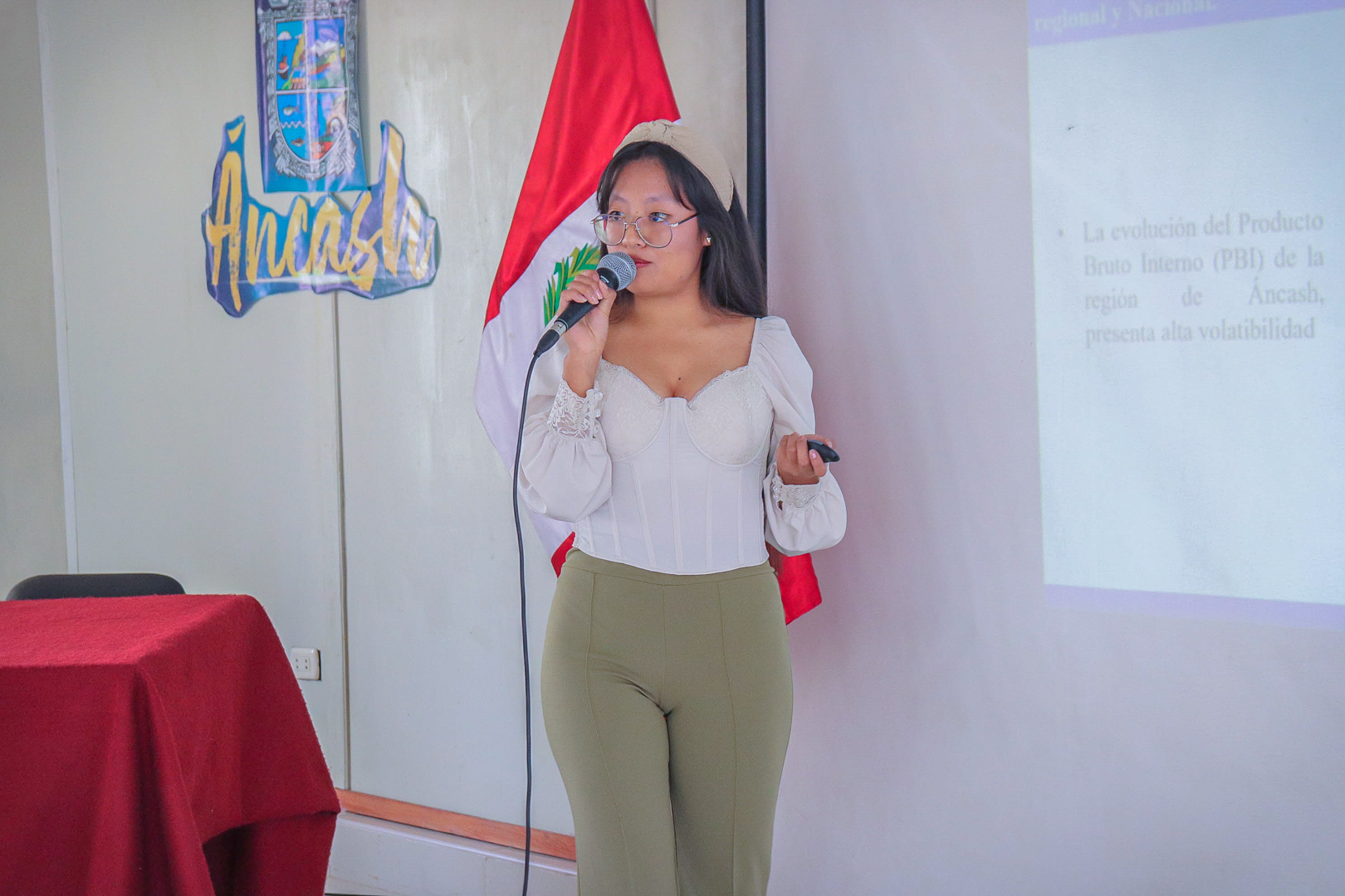 ?▶️ PRESENTACIÓN DE INDICADORES ECONÓMICOS Y SOCIALES DE LA REGIÓN ÁNCASH POR PARTE DE ESTUDIANTES DE ECONOMIA DE LA UNASAN