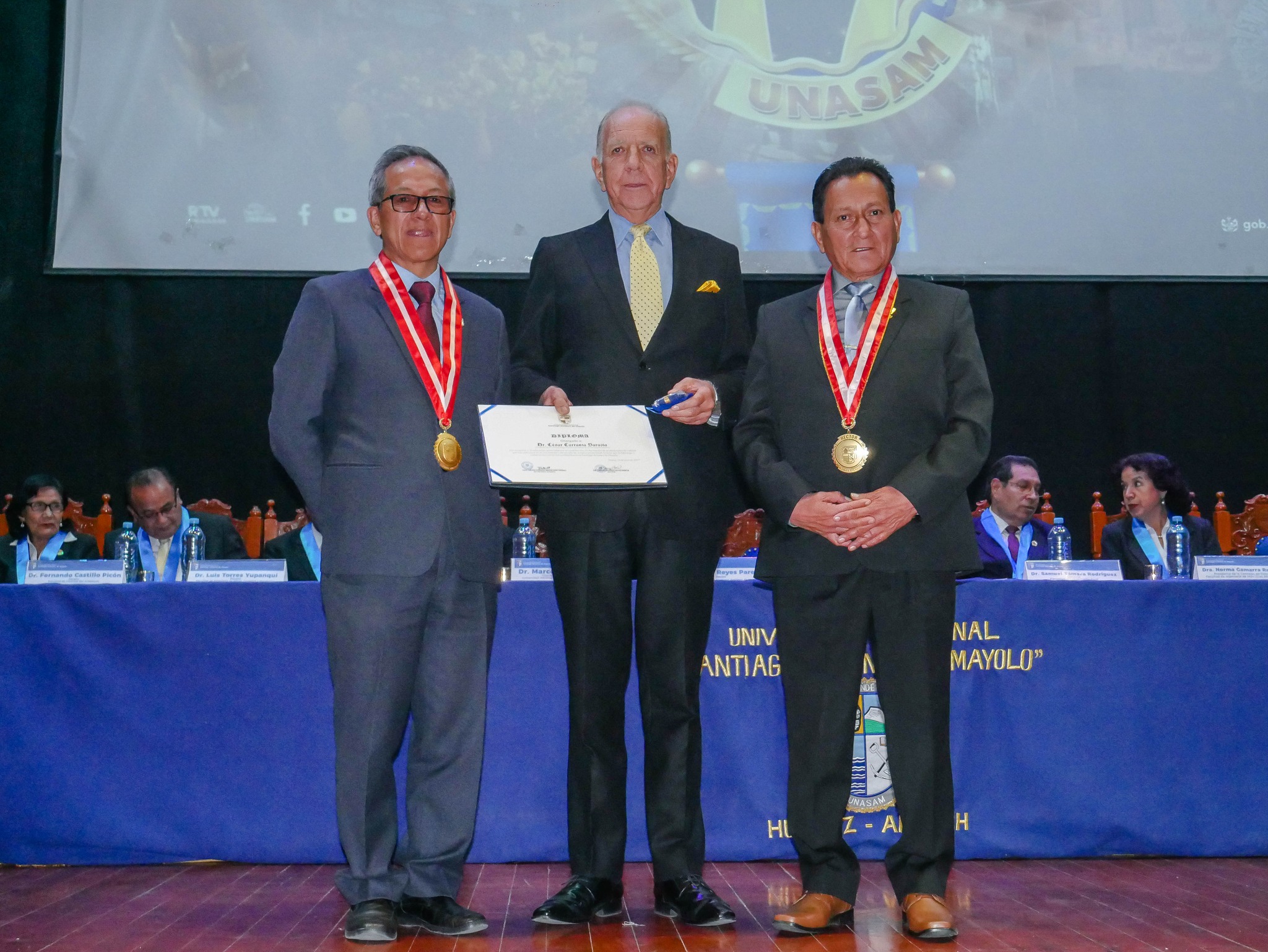 47.° ANIVERSARIO UNIVERSIDAD NACIONAL SANTIAGO ANTÚNEZ DE MAYOLO