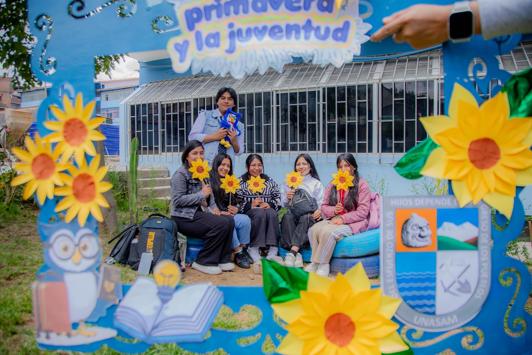 ¡SETIEMBRE TRAE AMISTAD, ESPERANZA Y LA ALEGRÍA DE LA JUVENTUD!